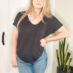 Express 🦭 V-neck T-shirt